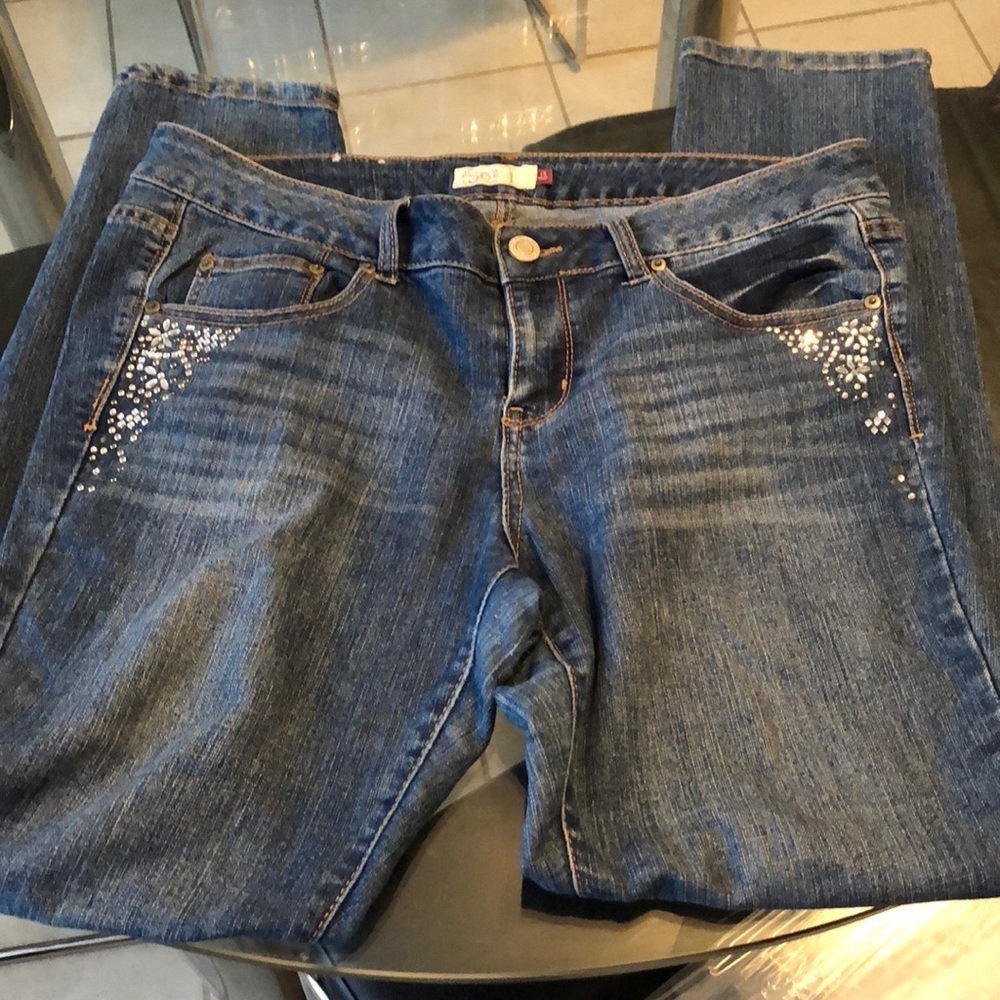 SO Embellished Jeans